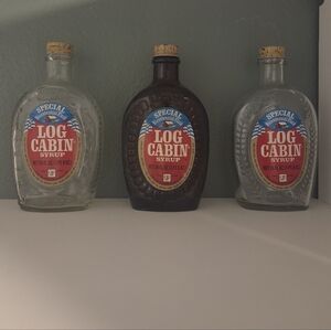 Log Cabin Syrup Bottles Set